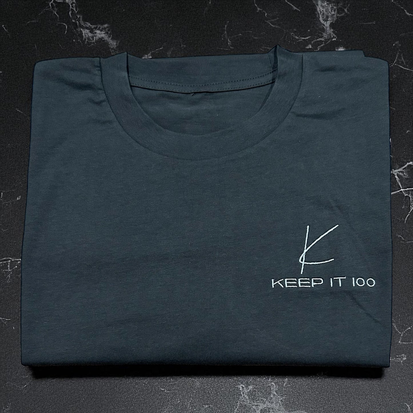 Keep it 100 classic fitted tee coal x grey